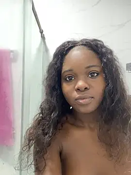 saraacollinsss online show from July 2026 03:05:02 PM