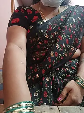 Snapshot of tamil_queen_29 chatting on July 2026 05:29:02 PM tamil queen 29 online show from July 2026 05:29:02 PM