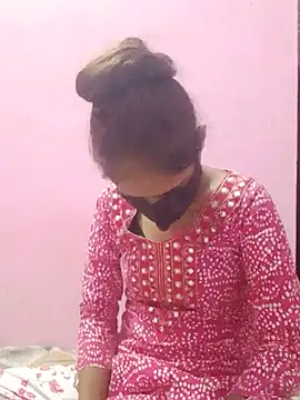 Snapshot of Jyoti_hot77 chatting on July 2026 12:40:01 PM Jyoti hot77 online show from July 2026 12:40:01 PM