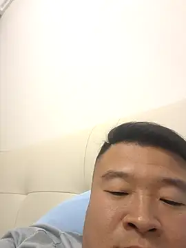 xiaowu2323 online show from July 2026 12:52:01 PM