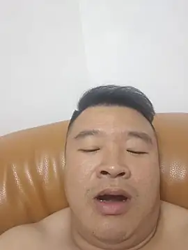 xiaowu2323 online show from July 2026 02:56:02 PM