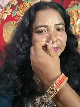 Snapshot of queen_1211 chatting on July 2026 04:42:02 PM queen 1211 online show from July 2026 04:42:02 PM