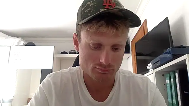 Snapshot of Nakedendurance1994 chatting on July 2026 07:55:01 AM Nakedendurance1994 online show from July 2026 07:55:01 AM