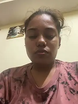 Snapshot of Diamond-girl143 chatting on July 2026 05:37:01 PM Diamond-girl143 online show from July 2026 05:37:01 PM