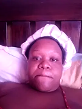 Snapshot of michachibela chatting on July 2026 05:22:01 AM michachibela online show from July 2026 05:22:01 AM