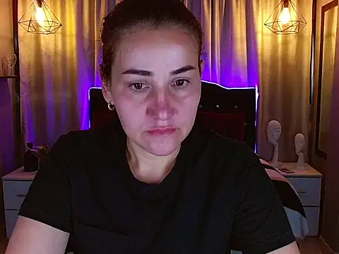 kathekitten online show from July 2026 08:00:02 PM