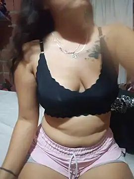 Snapshot of Leidy12 chatting on August 2026 03:19:02 AM Leidy12 online show from August 2026 03:19:02 AM