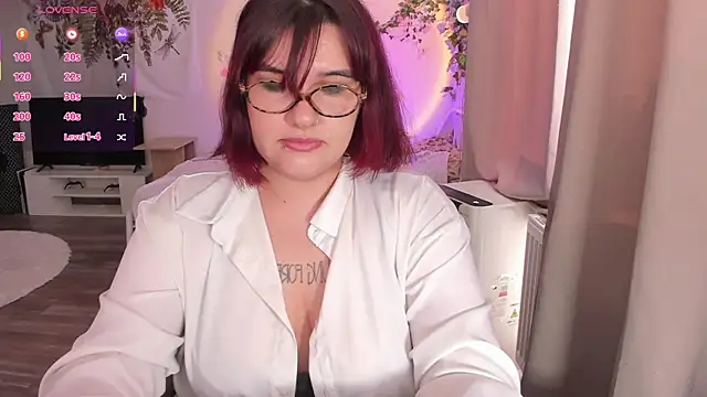 Snapshot of TinaColad chatting on July 2026 04:56:01 PM TinaColad online show from July 2026 04:56:01 PM