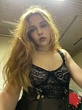Snapshot of Nissza chatting on July 2026 11:21:02 PM Nissza online show from July 2026 11:21:02 PM