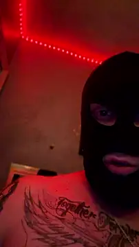 Snapshot of bwcpantieboy chatting on July 2026 05:21:02 AM bwcpantieboy online show from July 2026 05:21:02 AM