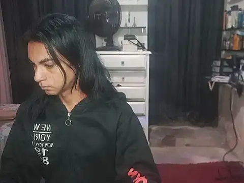 Snapshot of Aryannagutierrez chatting on July 2026 12:49:01 AM Aryannagutierrez online show from July 2026 12:49:01 AM