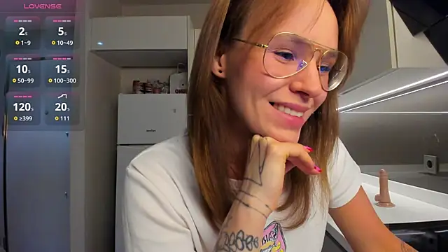Snapshot of SoniaMyers chatting on July 2026 08:33:02 PM SoniaMyers online show from July 2026 08:33:02 PM