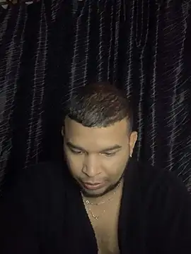 Snapshot of Dylanblackx1 chatting on July 2026 01:45:02 AM Dylanblackx1 online show from July 2026 01:45:02 AM