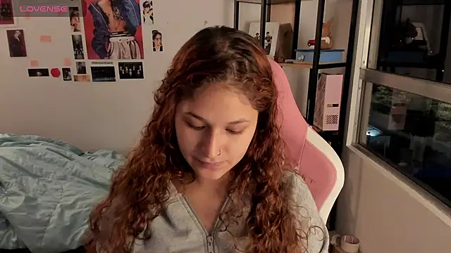 Snapshot of IamNikki chatting on August 2026 09:30:01 AM IamNikki online show from August 2026 09:30:01 AM