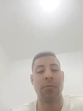 Snapshot of Cris_LaCobra_ chatting on July 2026 09:12:01 PM Cris LaCobra online show from July 2026 09:12:01 PM