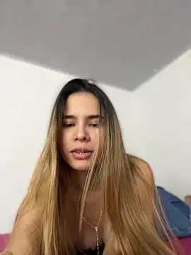 Jenna1  online show from September 2025 10:00:02 PM