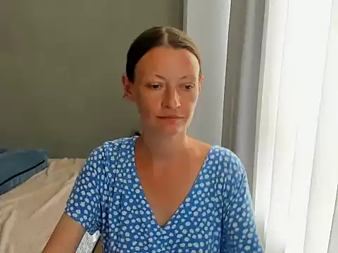 Snapshot of VelvetZara chatting on July 2026 12:52:02 PM VelvetZara online show from July 2026 12:52:02 PM