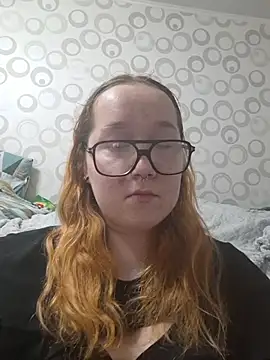 Snapshot of FionaDior chatting on July 2026 05:59:02 PM FionaDior online show from July 2026 05:59:02 PM