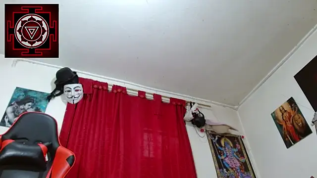 Amanda Valeska online show from December 2025 05:41:01 PM