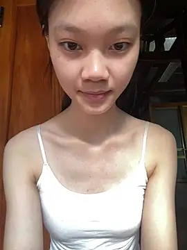 Snapshot of Li-Li12 chatting on July 2026 10:24:01 AM Li-Li12 online show from July 2026 10:24:01 AM