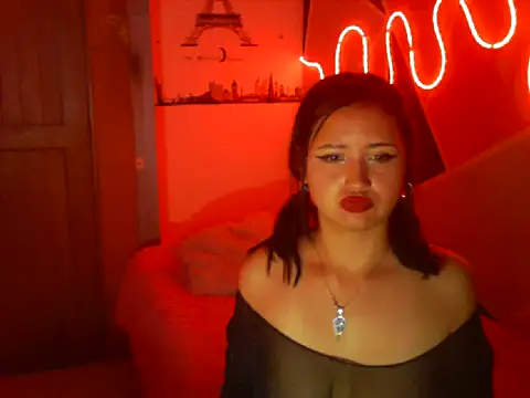 Snapshot of grace_caroline chatting on July 2026 02:10:01 AM grace caroline online show from July 2026 02:10:01 AM