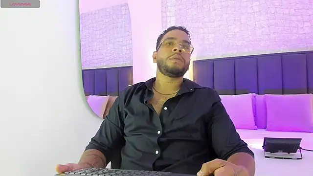Snapshot of Jacksson_Miller_ chatting on August 2026 10:02:01 PM Jacksson Miller online show from August 2026 10:02:01 PM