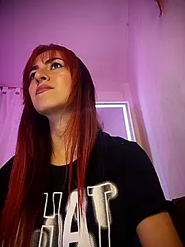 jessierocketx online show from October 2025 06:28:02 PM