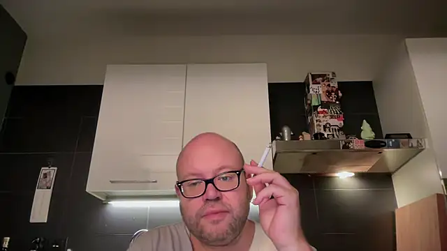 theitalianbear online show from September 2025 10:25:01 PM