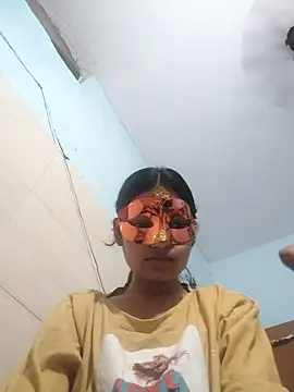 Queen-Rakhi online show from August 2026 06:00:01 PM