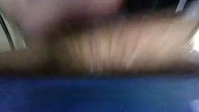 Snapshot of kingstudiobest chatting on December 2024 11:40:02 PM kingstudiobest online show from December 2024 11:40:02 PM