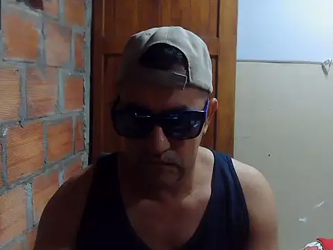 Snapshot of armagedon19 chatting on August 2026 11:42:02 PM armagedon19 online show from August 2026 11:42:02 PM
