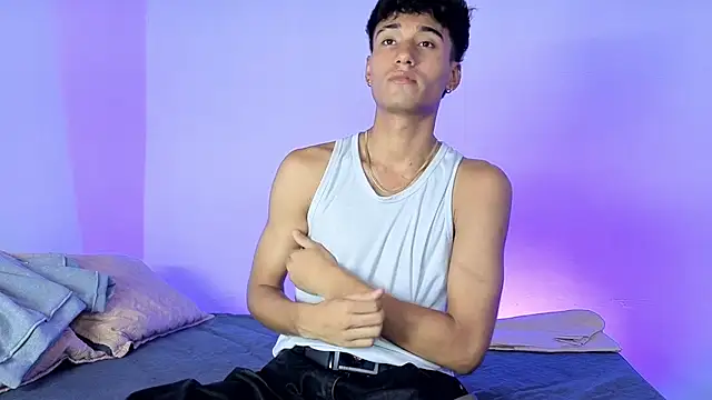 Snapshot of Matias_dirtyboy_ chatting on August 2026 07:27:01 PM Matias dirtyboy online show from August 2026 07:27:01 PM