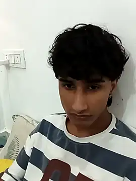 Snapshot of Innocent_kush chatting on July 2026 01:43:01 PM Innocent kush online show from July 2026 01:43:01 PM