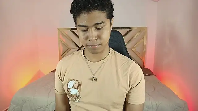 Snapshot of Dante_Blaze_ chatting on August 2026 09:03:01 PM Dante Blaze online show from August 2026 09:03:01 PM