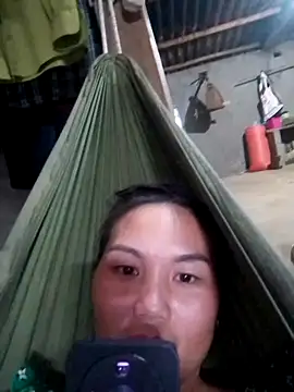 Snapshot of Qing-201 chatting on August 2026 01:27:01 PM Qing-201 online show from August 2026 01:27:01 PM