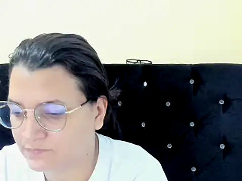 MARILYN GARCIA online show from December 2024 02:27:02 PM