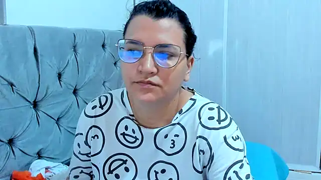 MARILYN GARCIA online show from January 2025 02:56:02 PM