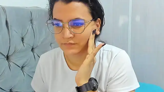 MARILYN GARCIA online show from January 2025 01:55:02 PM