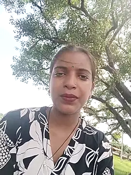 Snapshot of Anushka8848 chatting on August 2026 07:57:02 AM Anushka8848 online show from August 2026 07:57:02 AM