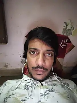 Snapshot of varun_xx chatting on August 2026 10:31:02 AM varun xx online show from August 2026 10:31:02 AM
