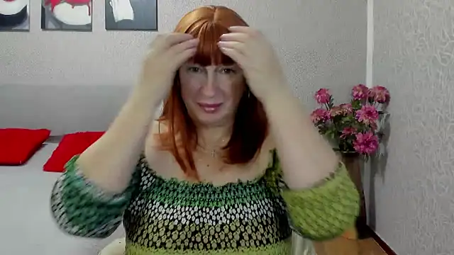 Snapshot of JUNOOO chatting on January 2025 06:37:02 PM JUNOOO online show from January 2025 06:37:02 PM