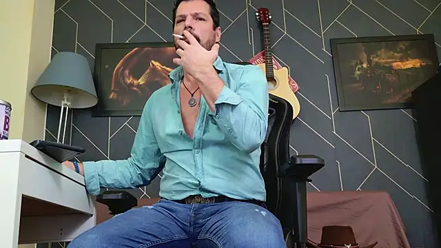 ChrisKox online show from December 2025 08:00:02 AM