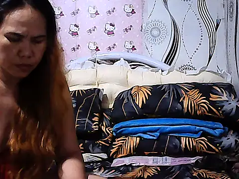 lovely-asian online show from September 2025 11:23:02 AM