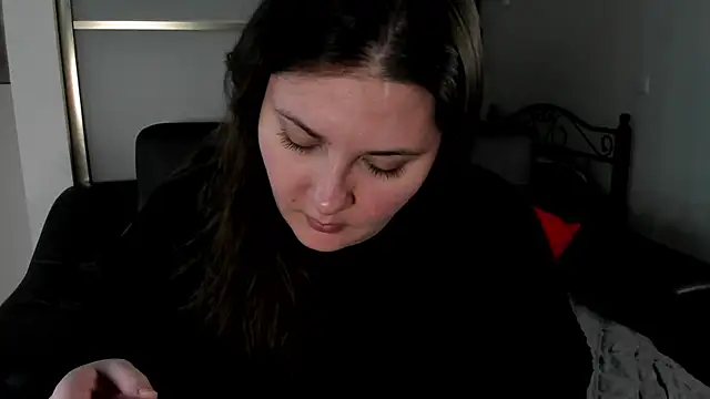 MarySwon online show from February 2025 05:21:01 PM