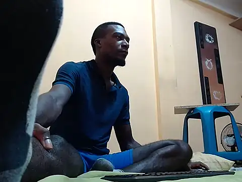 kurtbigcock online show from March 2025 05:33:02 PM