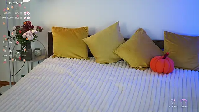 LitleSun online show from October 2025 10:11:02 AM