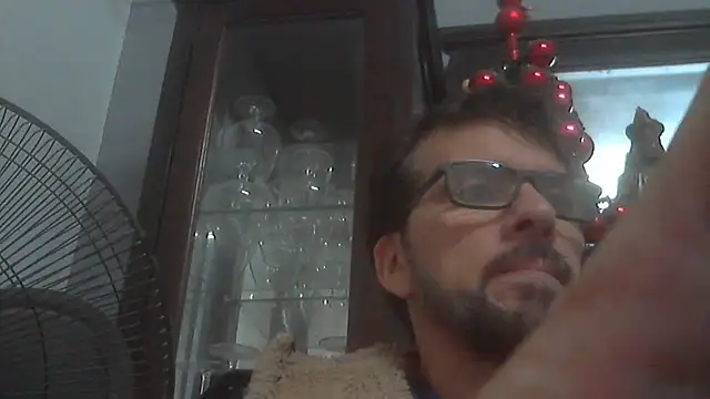 Snapshot of el_principe_hot chatting on May 2026 01:33:01 AM el principe hot online show from May 2026 01:33:01 AM