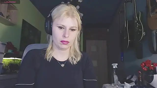 karmija online show from March 2025 06:37:02 PM