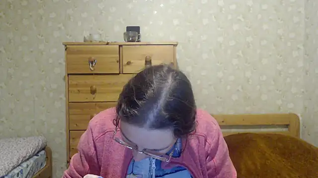 Smart Rose online show from March 2025 06:56:01 PM