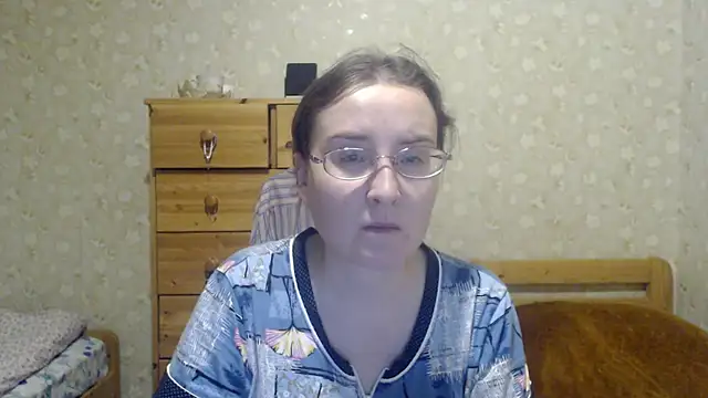 Smart Rose online show from March 2025 08:11:01 PM